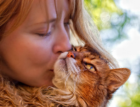 MOM WITH 90 YER OLD SOMALI (IN CAT YEARS)